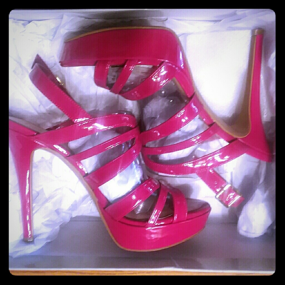JS by Jessica Simpson Red Strappy Platform Heels